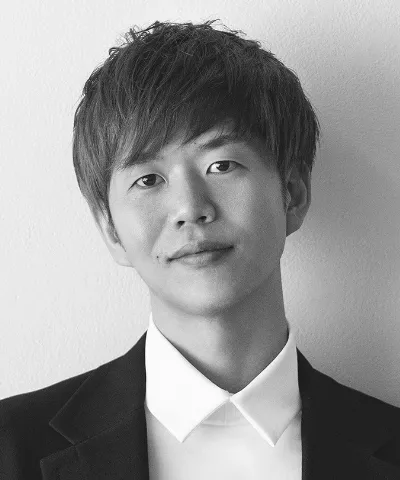 演出　杉原邦生
