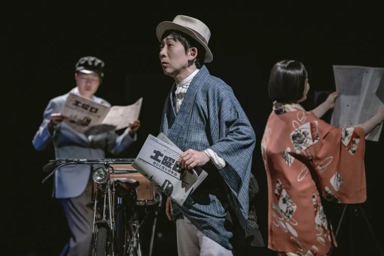 ニットキャップシアター 新作『風は言葉をドングリに変えた』