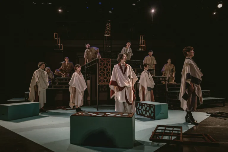 そぎ落とした政治劇――『コリオレーナス』