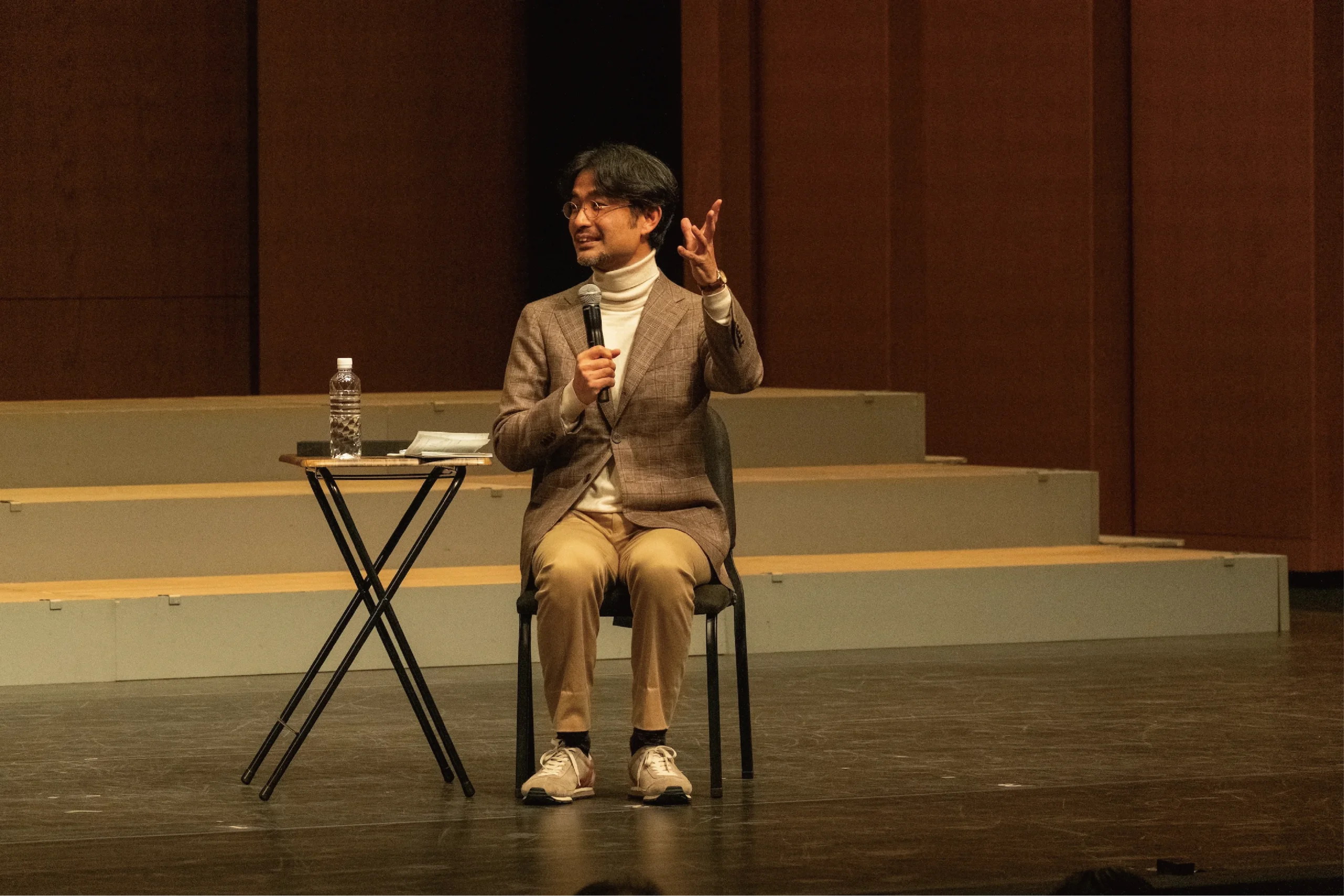 保護中: 「劇場ってどんな場所？ ひとの集まる場所の未来」 小山田徹 × 藤原辰史 × 鷲田清一 クロストーク レポート 【その3】